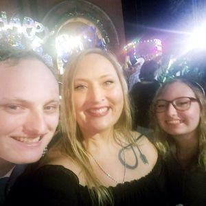 Meet your Posher, Dara